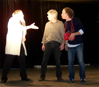 Titelfoto: Manfred Teitge, Meinhard Mack & Lars Kellermann (Bühnenseminar)